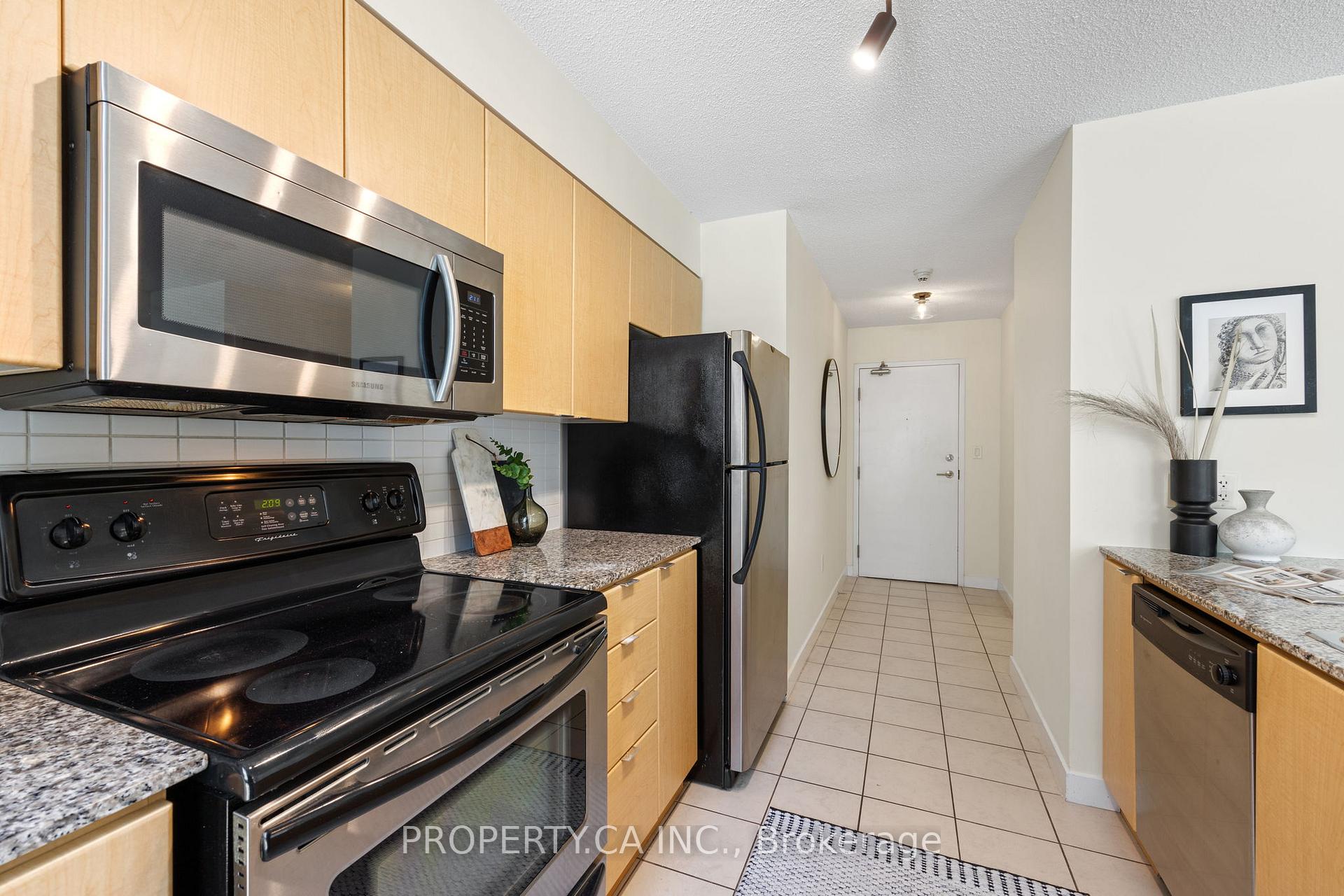 Photo 7 of Unit 503, 11 Brunel Court, Toronto, Waterfront Communities — HOMEH