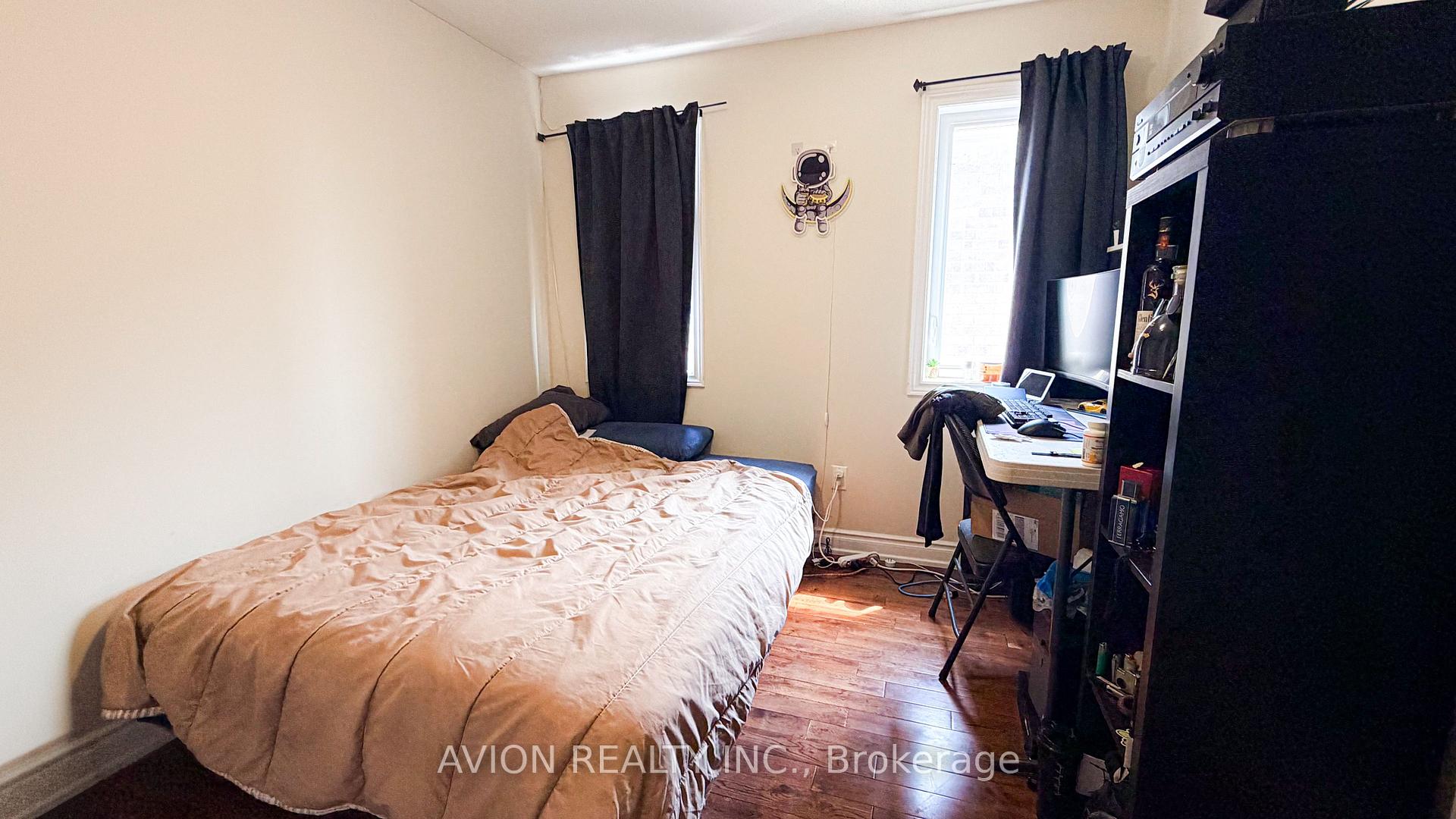 Photo 20 of 4 Sequin Drive, Richmond Hill, Jefferson — HOMEH