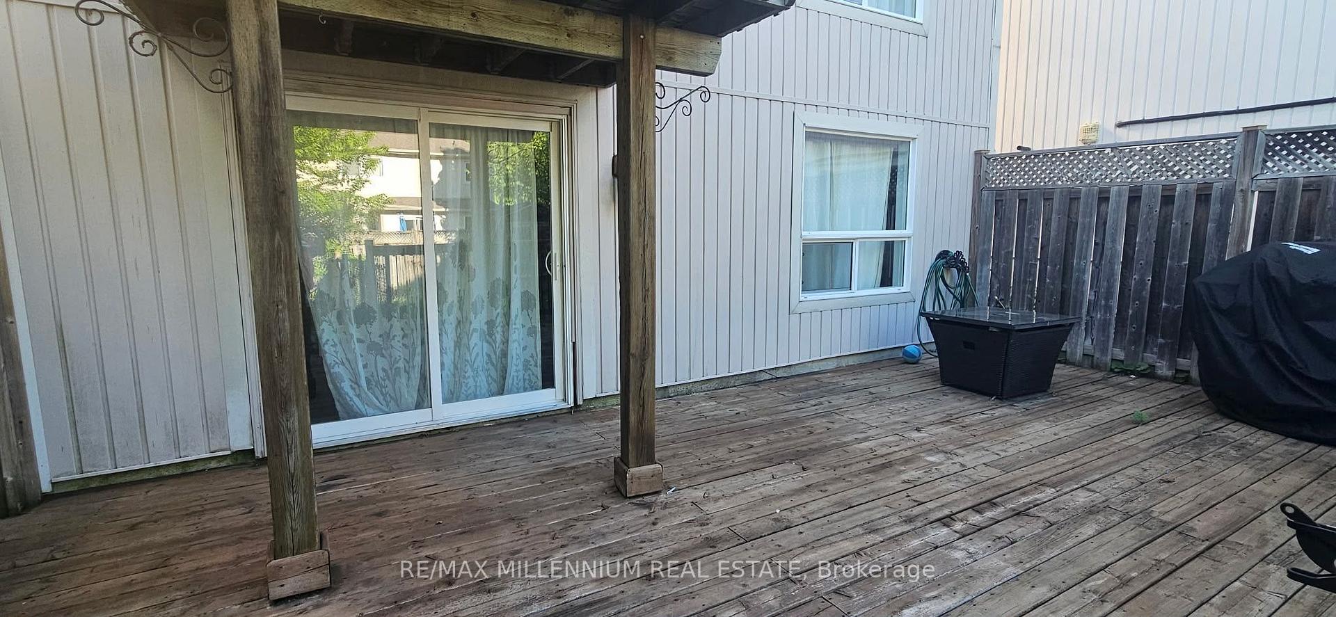 Photo 2 of 1111 Ashgrove Crescent, Oshawa, Pinecrest — HOMEH