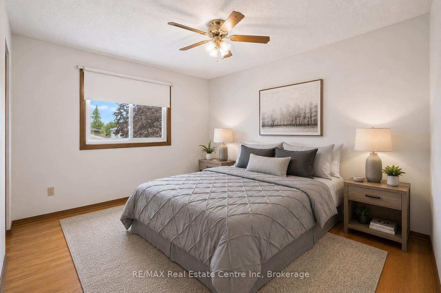 Photo 10 of 17 Glenda Court, Guelph, Willow West/Sugarbush/West Acres — HOMEH
