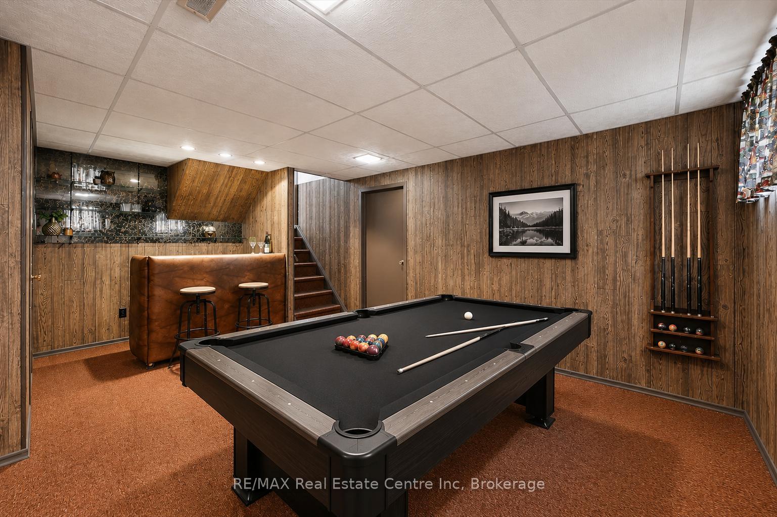 Photo 14 of 17 Glenda Court, Guelph, Willow West/Sugarbush/West Acres — HOMEH