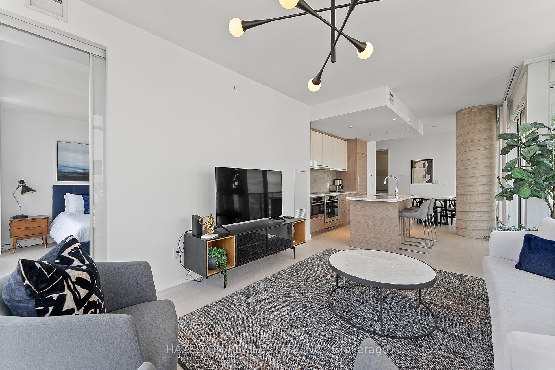 Photo 9 of Unit 3402, 488 University Avenue, Toronto, Kensington-Chinatown — HOMEH