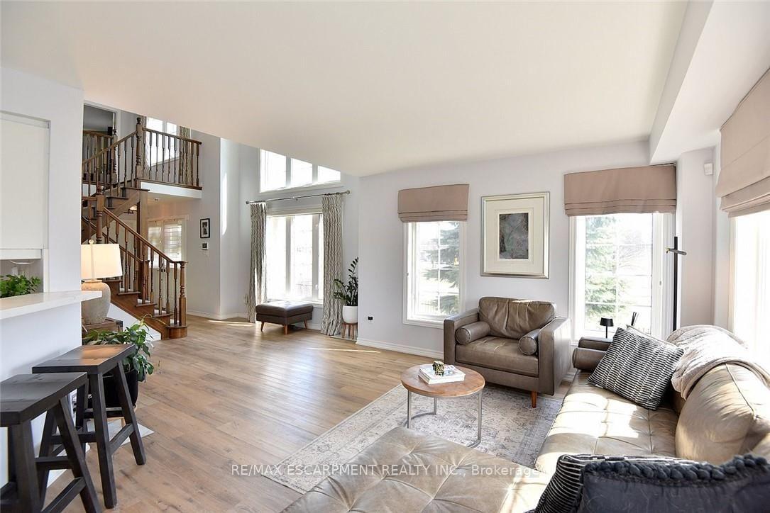 Photo 8 of Unit 7, 39 Panabaker Drive, Hamilton, Ancaster — HOMEH