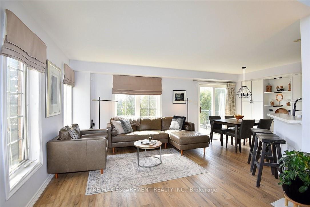 Photo 9 of Unit 7, 39 Panabaker Drive, Hamilton, Ancaster — HOMEH