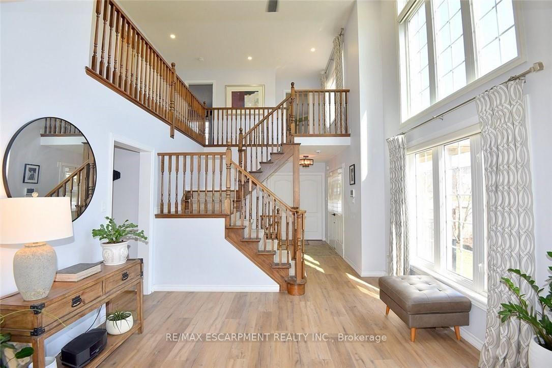 Photo 13 of Unit 7, 39 Panabaker Drive, Hamilton, Ancaster — HOMEH