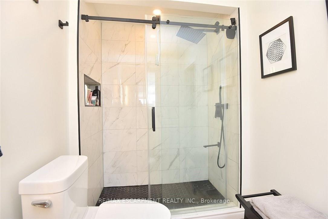 Photo 32 of Unit 7, 39 Panabaker Drive, Hamilton, Ancaster — HOMEH
