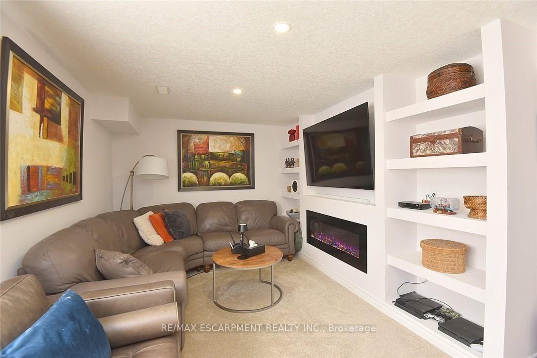 Photo 42 of Unit 7, 39 Panabaker Drive, Hamilton, Ancaster — HOMEH