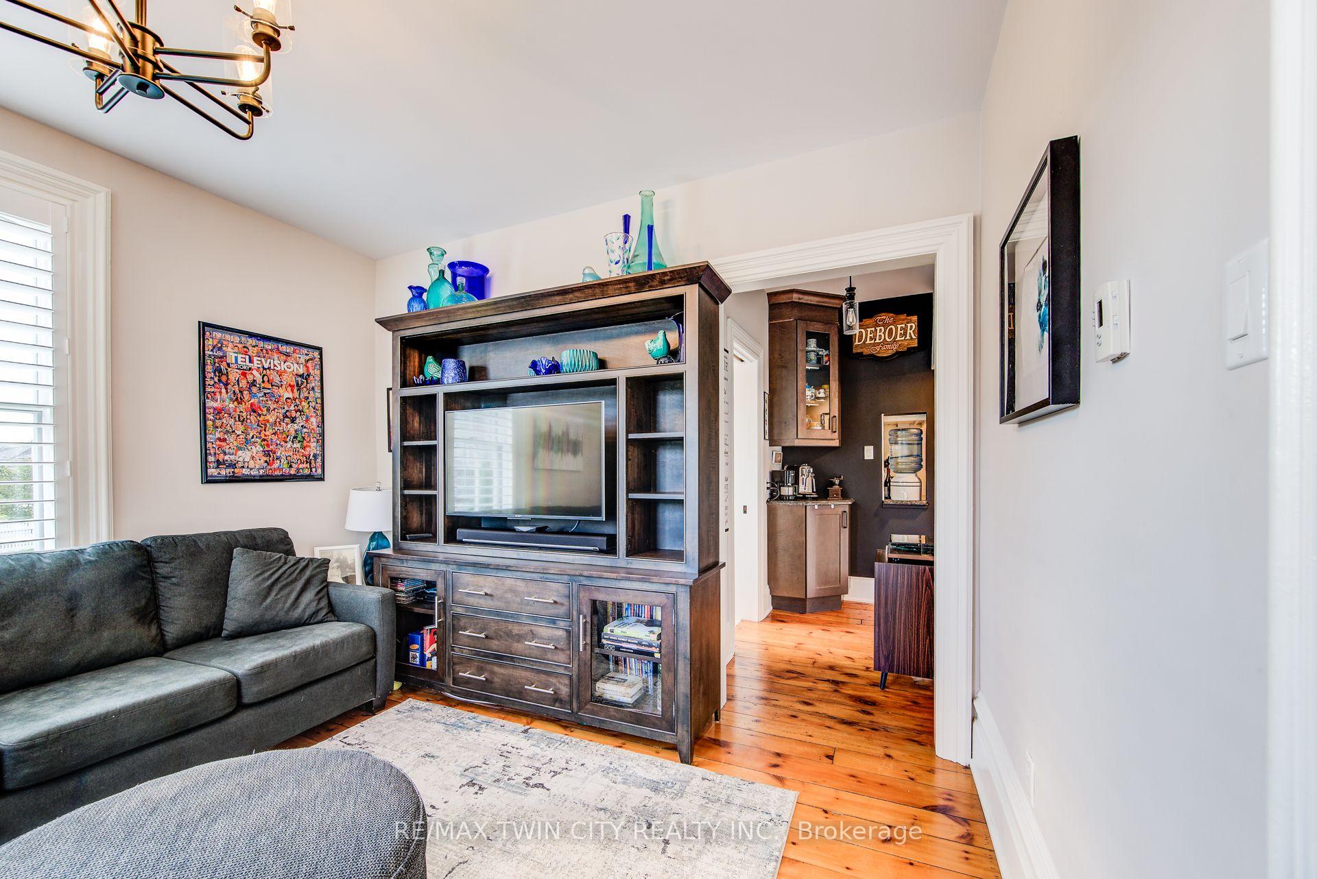 Photo 13 of 920 Orr Court, Kitchener, Trussler — HOMEH