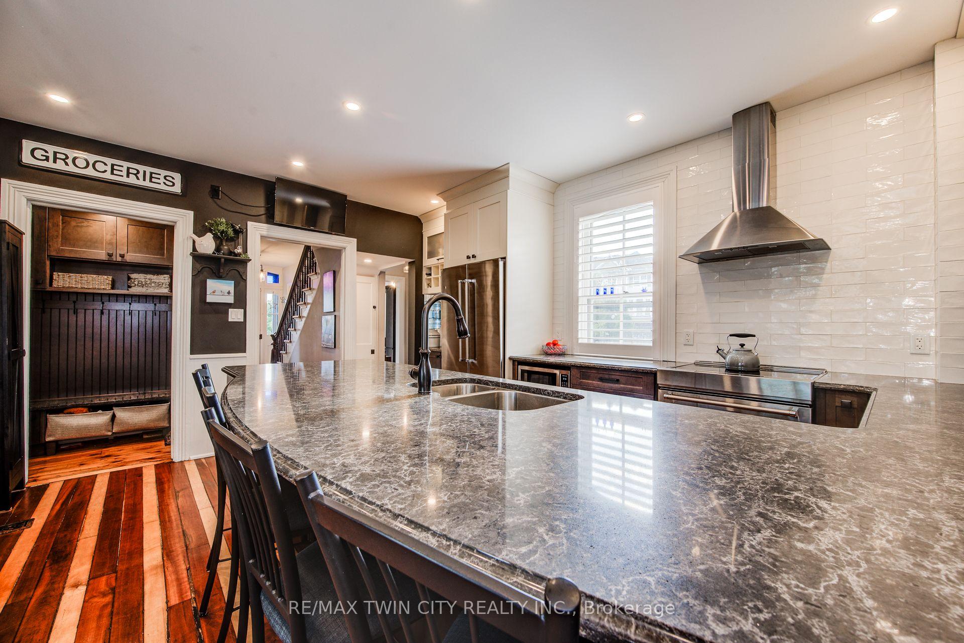 Photo 18 of 920 Orr Court, Kitchener, Trussler — HOMEH