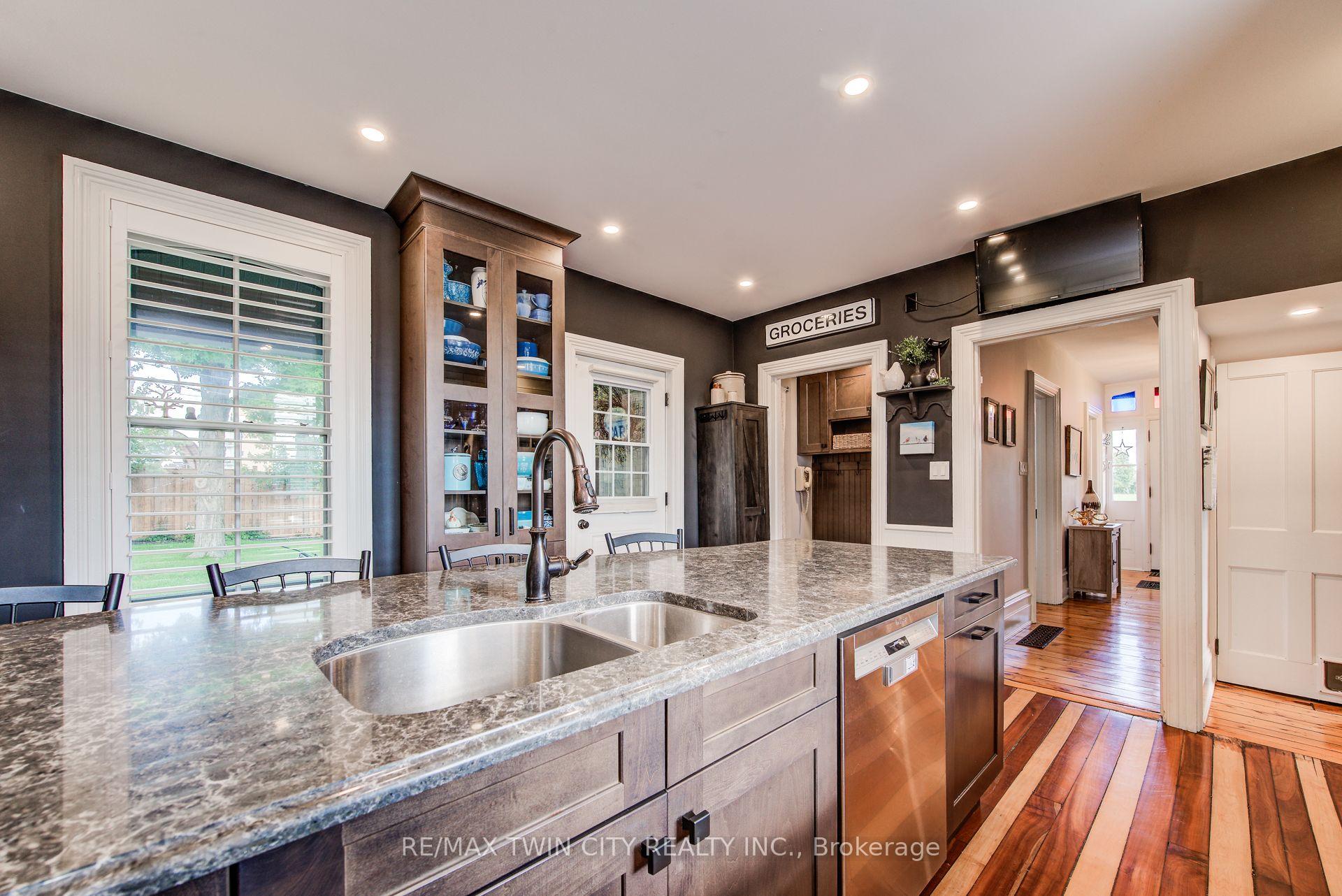 Photo 20 of 920 Orr Court, Kitchener, Trussler — HOMEH