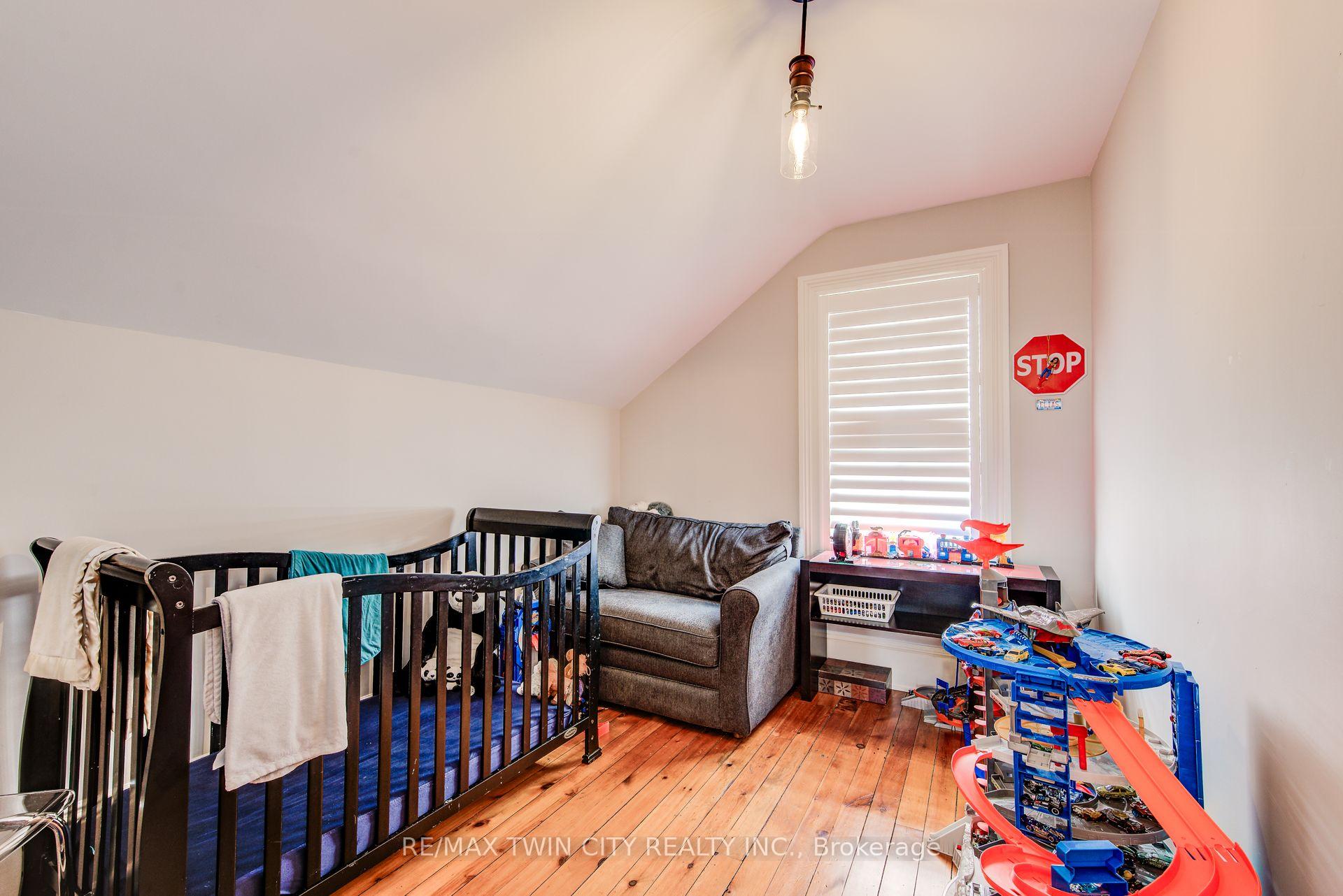 Photo 30 of 920 Orr Court, Kitchener, Trussler — HOMEH