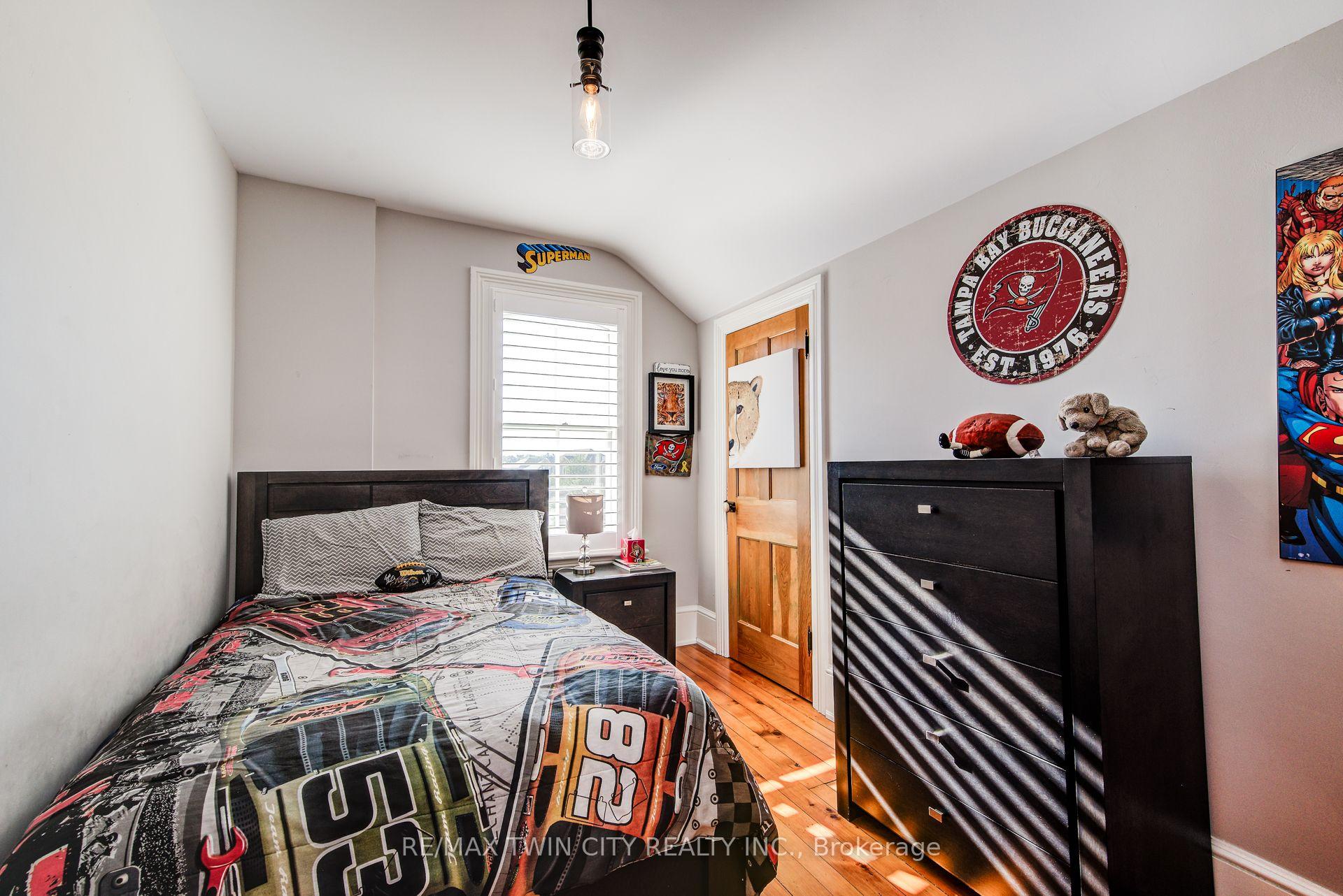Photo 31 of 920 Orr Court, Kitchener, Trussler — HOMEH