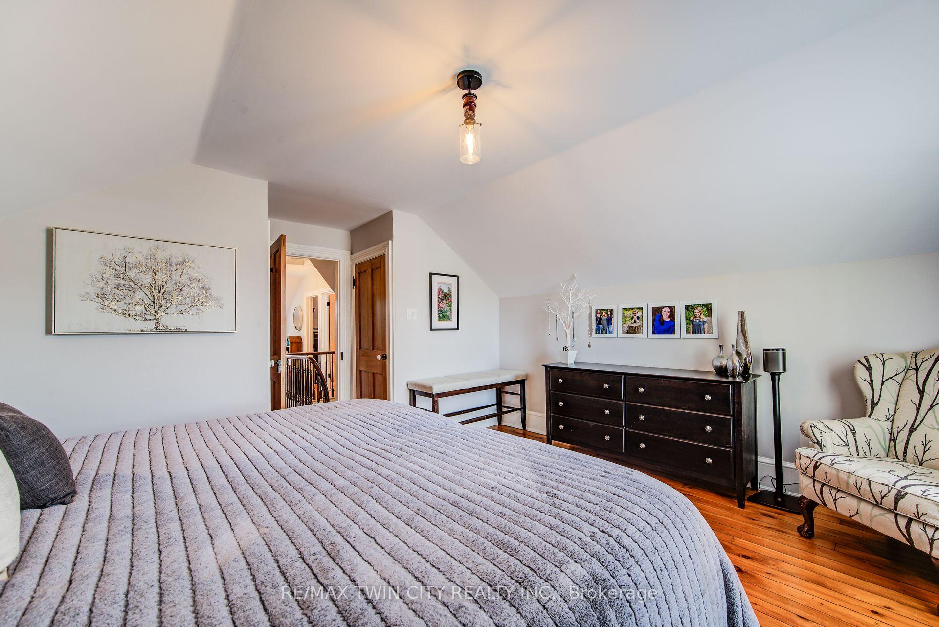 Photo 35 of 920 Orr Court, Kitchener, Trussler — HOMEH