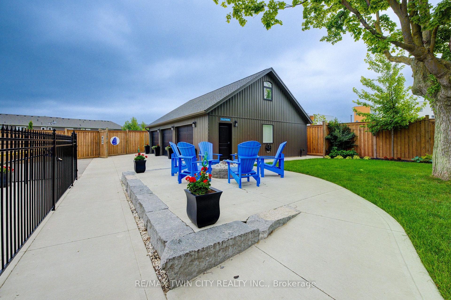 Photo 36 of 920 Orr Court, Kitchener, Trussler — HOMEH