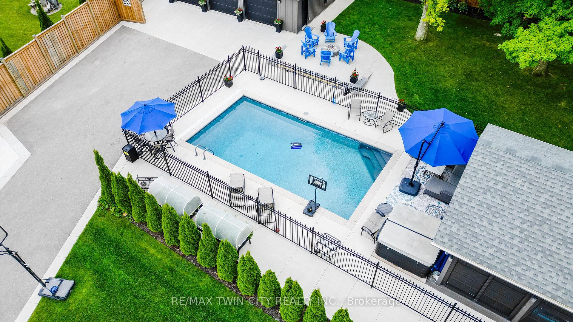 Photo 49 of 920 Orr Court, Kitchener, Trussler — HOMEH