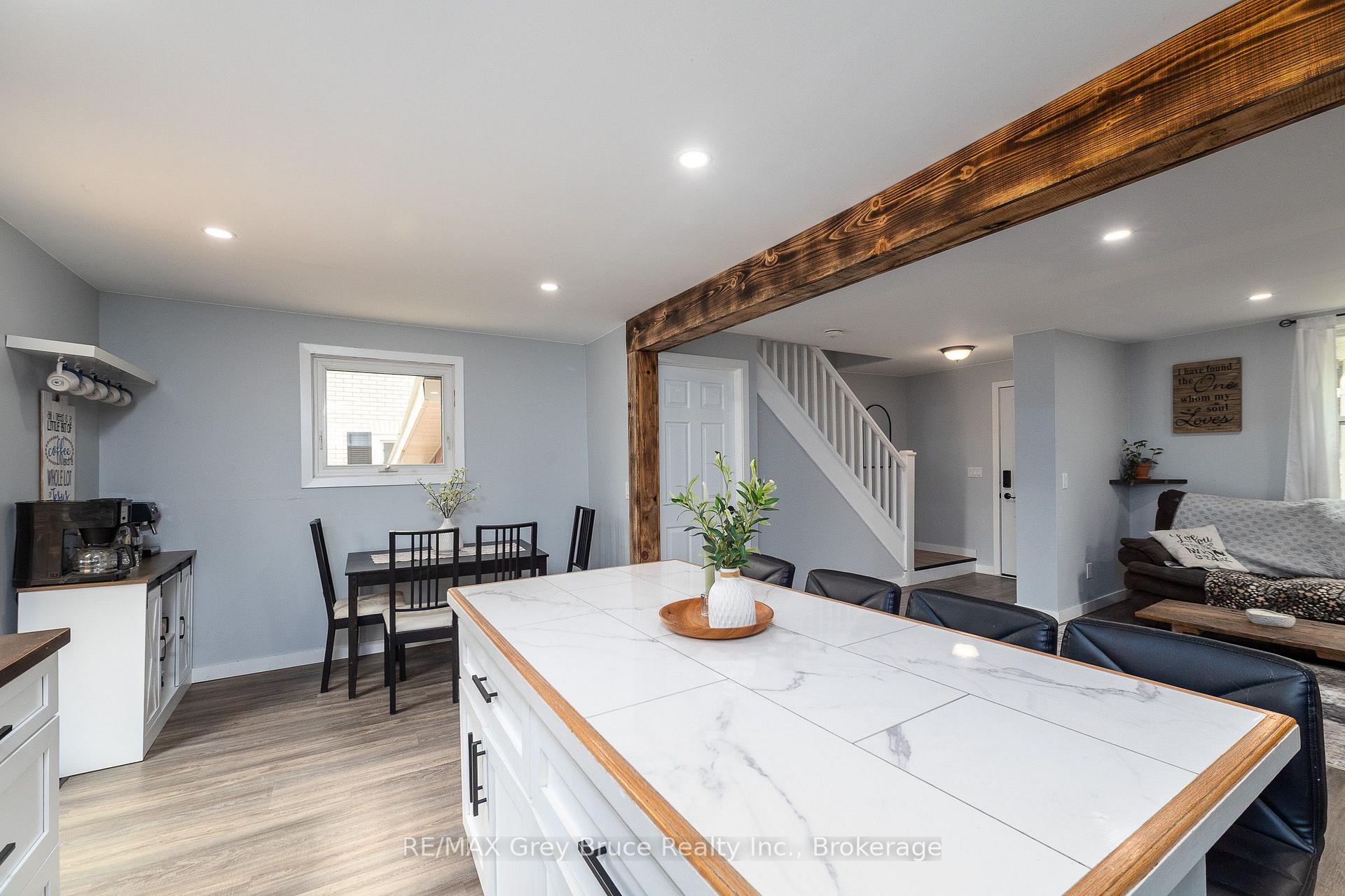 Photo 11 of 1693 8th Avenue E, Owen Sound — HOMEH