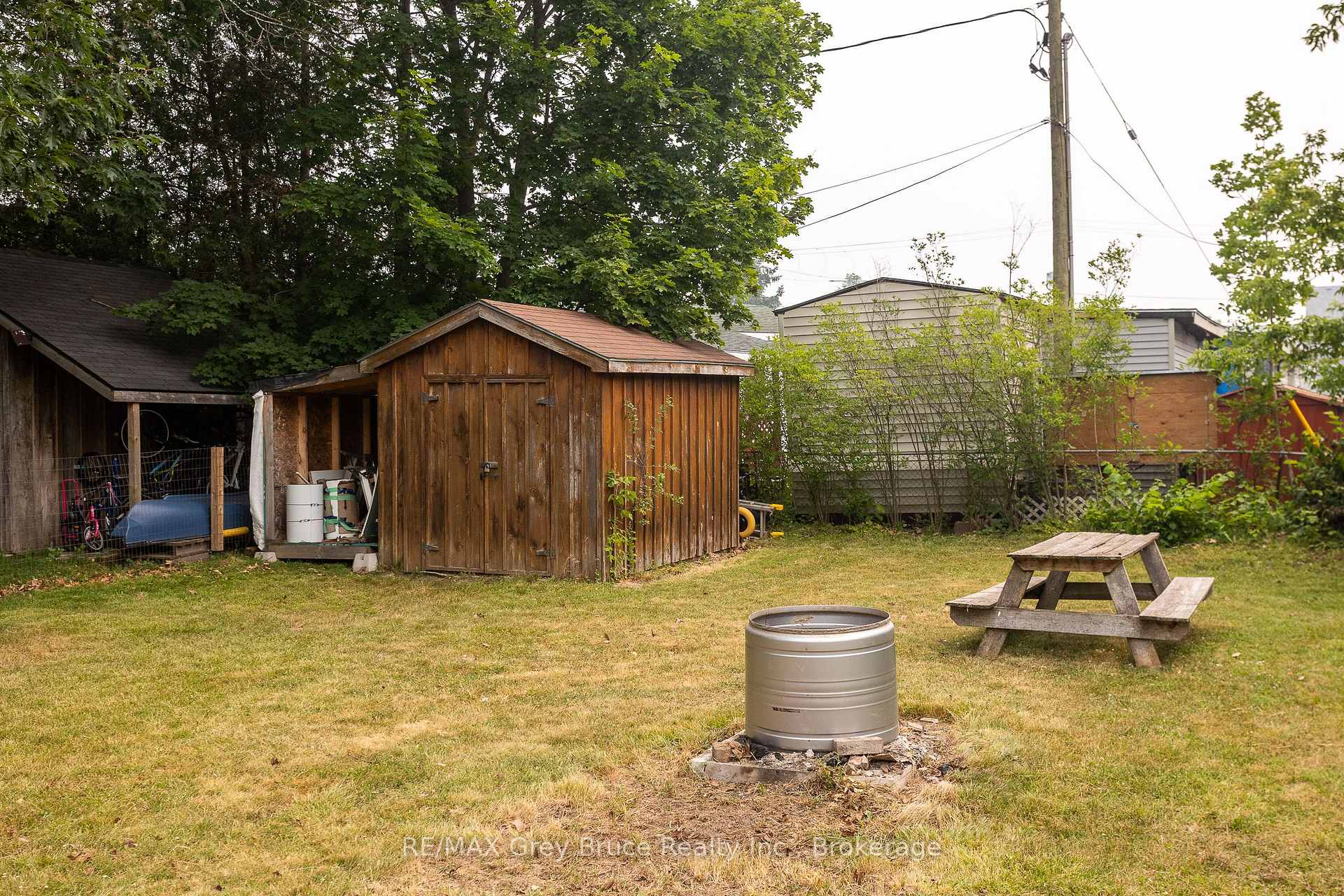 Photo 28 of 1693 8th Avenue E, Owen Sound — HOMEH