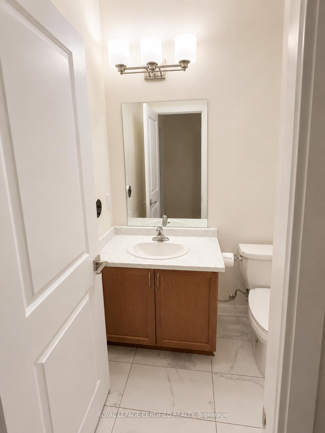 Photo 11 of Unit 50, 25 Fieldridge Crescent, Brampton, Sandringham-Wellington North — HOMEH