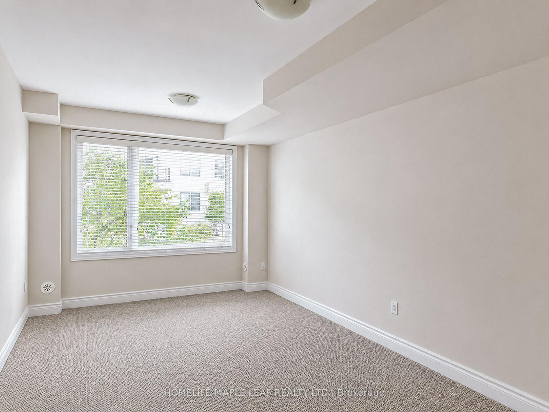 Photo 4 of 11 Aylin Crescent, Vaughan, Patterson — HOMEH