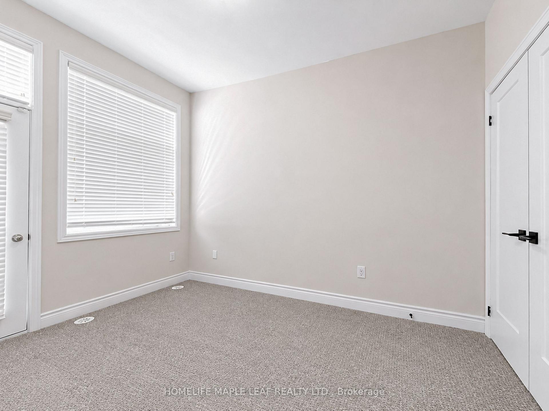 Photo 28 of 11 Aylin Crescent, Vaughan, Patterson — HOMEH