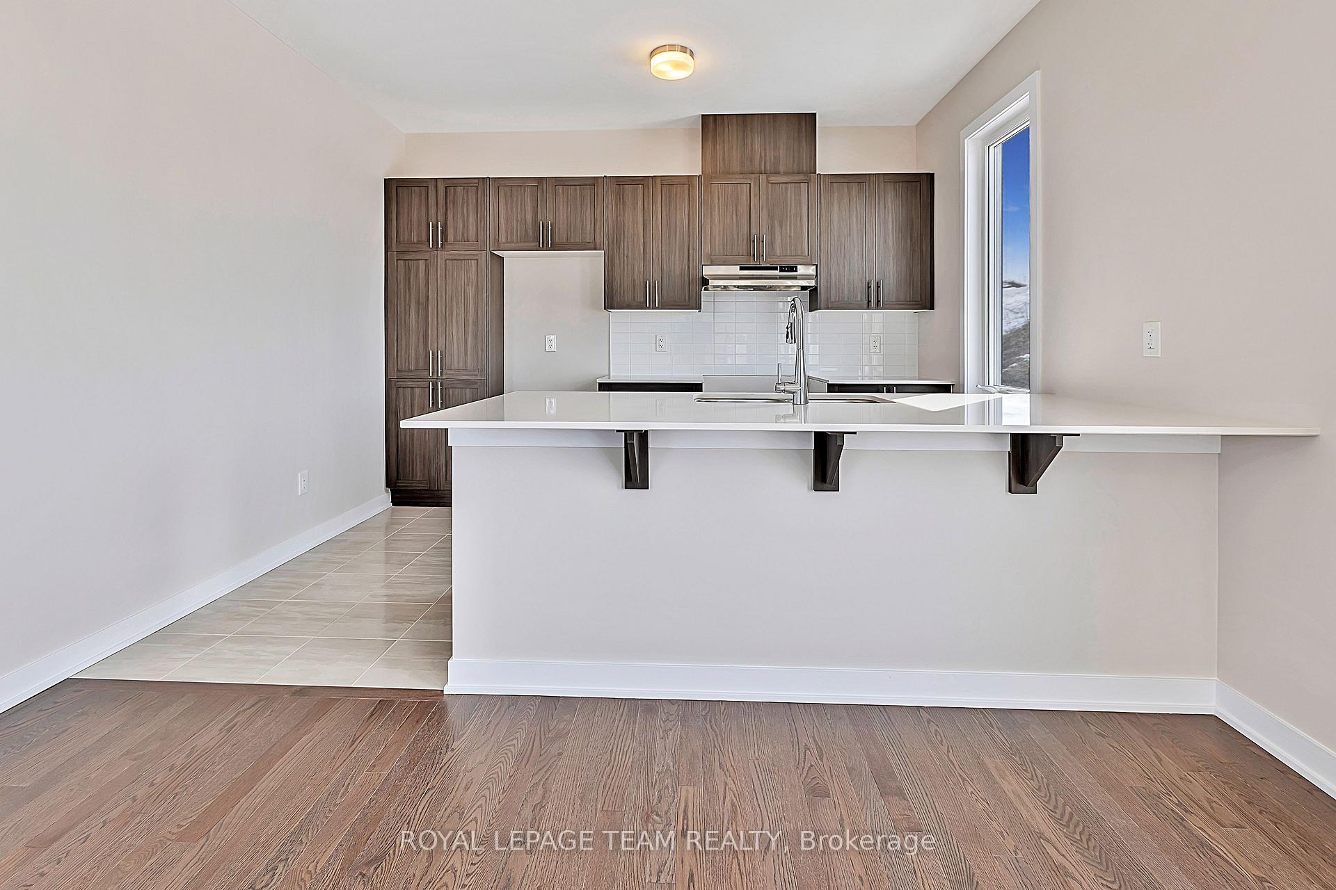 Photo 16 of 668 Expansion Road, Ottawa, Barrhaven - Half Moon Bay — HOMEH