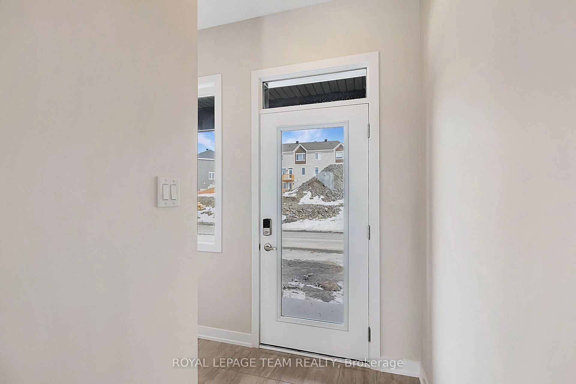 Photo 36 of 668 Expansion Road, Ottawa, Barrhaven - Half Moon Bay — HOMEH