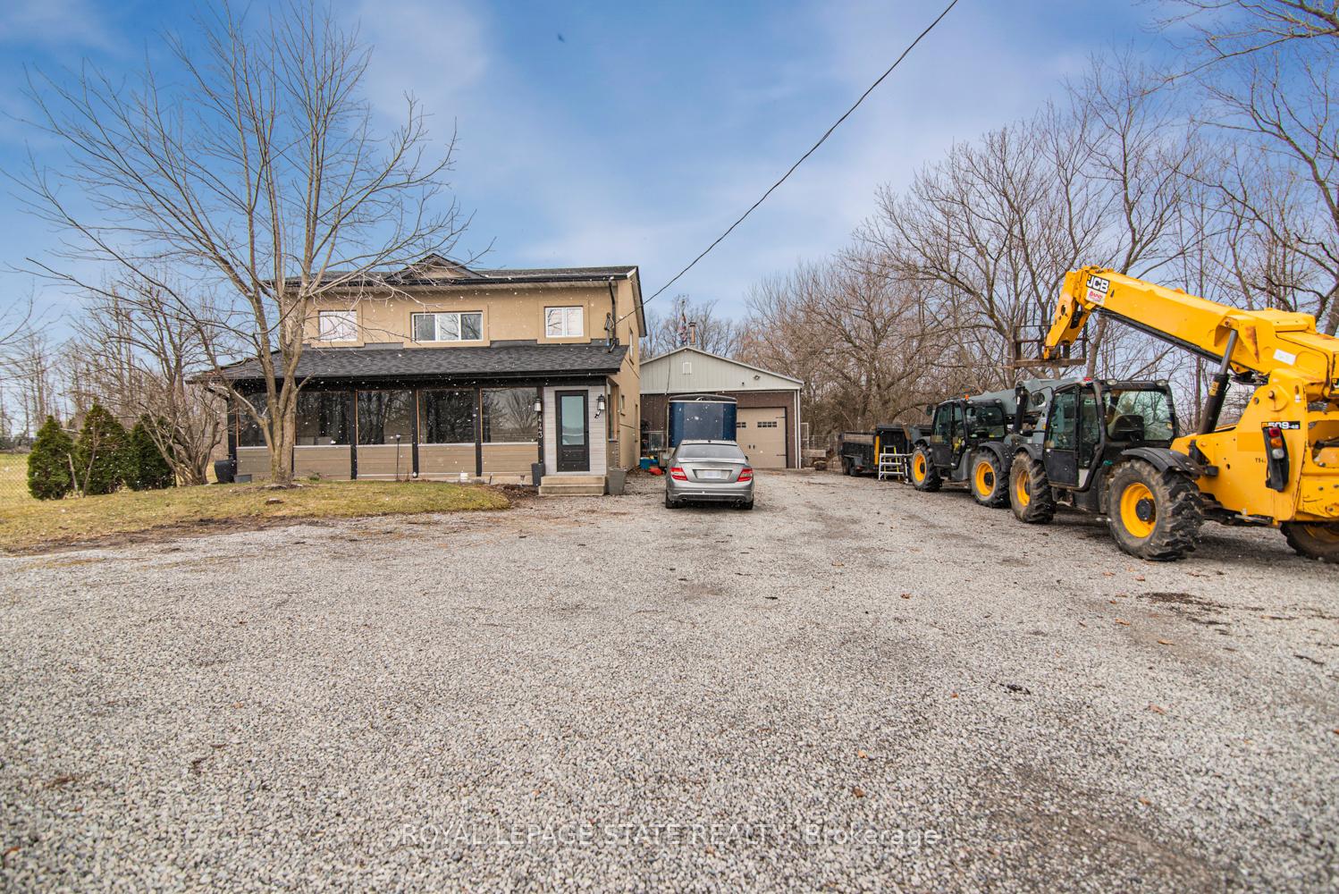 Photo 5 of 443 Eleventh Road E, Hamilton, Rural Stoney Creek — HOMEH