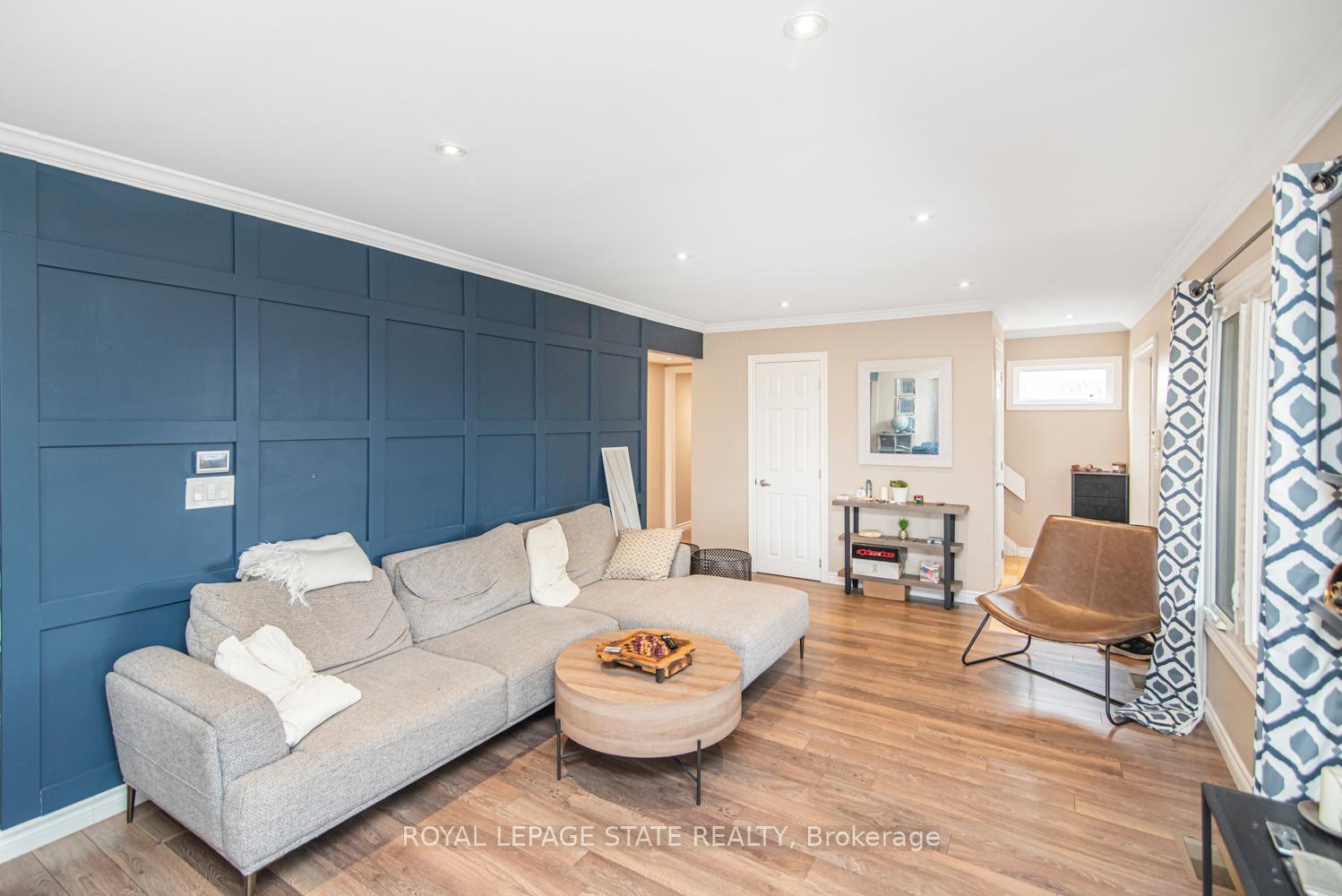 Photo 8 of 443 Eleventh Road E, Hamilton, Rural Stoney Creek — HOMEH