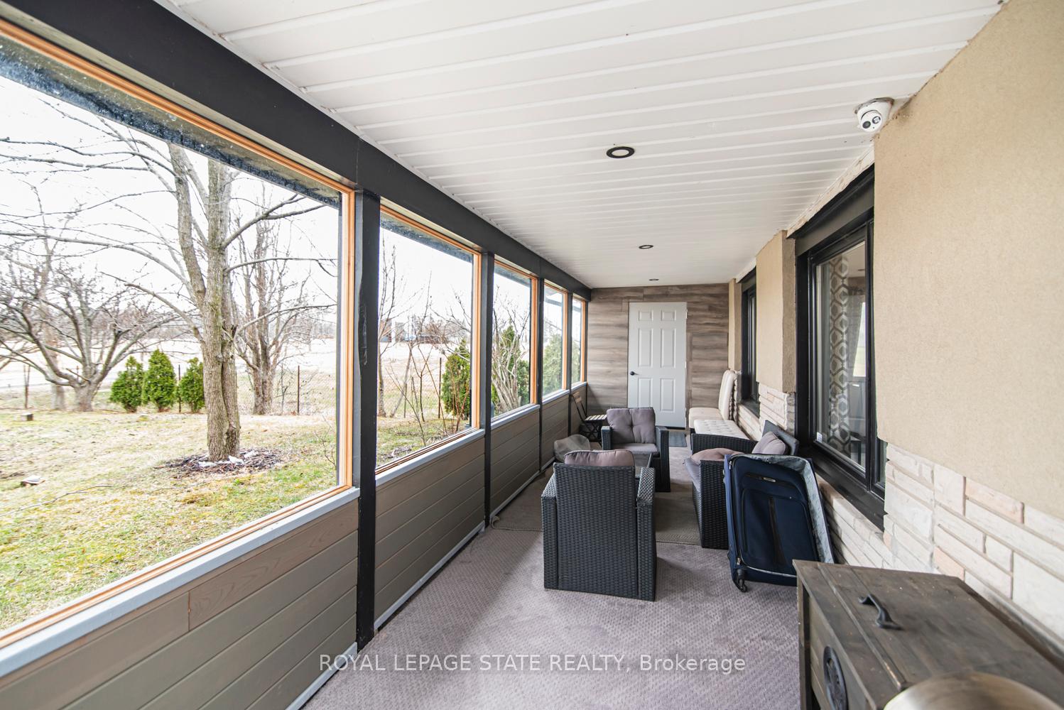 Photo 20 of 443 Eleventh Road E, Hamilton, Rural Stoney Creek — HOMEH