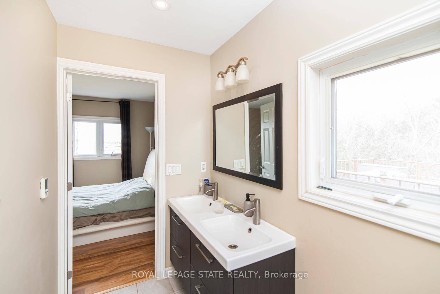 Photo 30 of 443 Eleventh Road E, Hamilton, Rural Stoney Creek — HOMEH