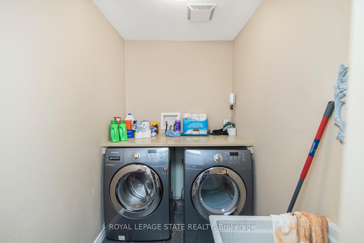 Photo 37 of 443 Eleventh Road E, Hamilton, Rural Stoney Creek — HOMEH