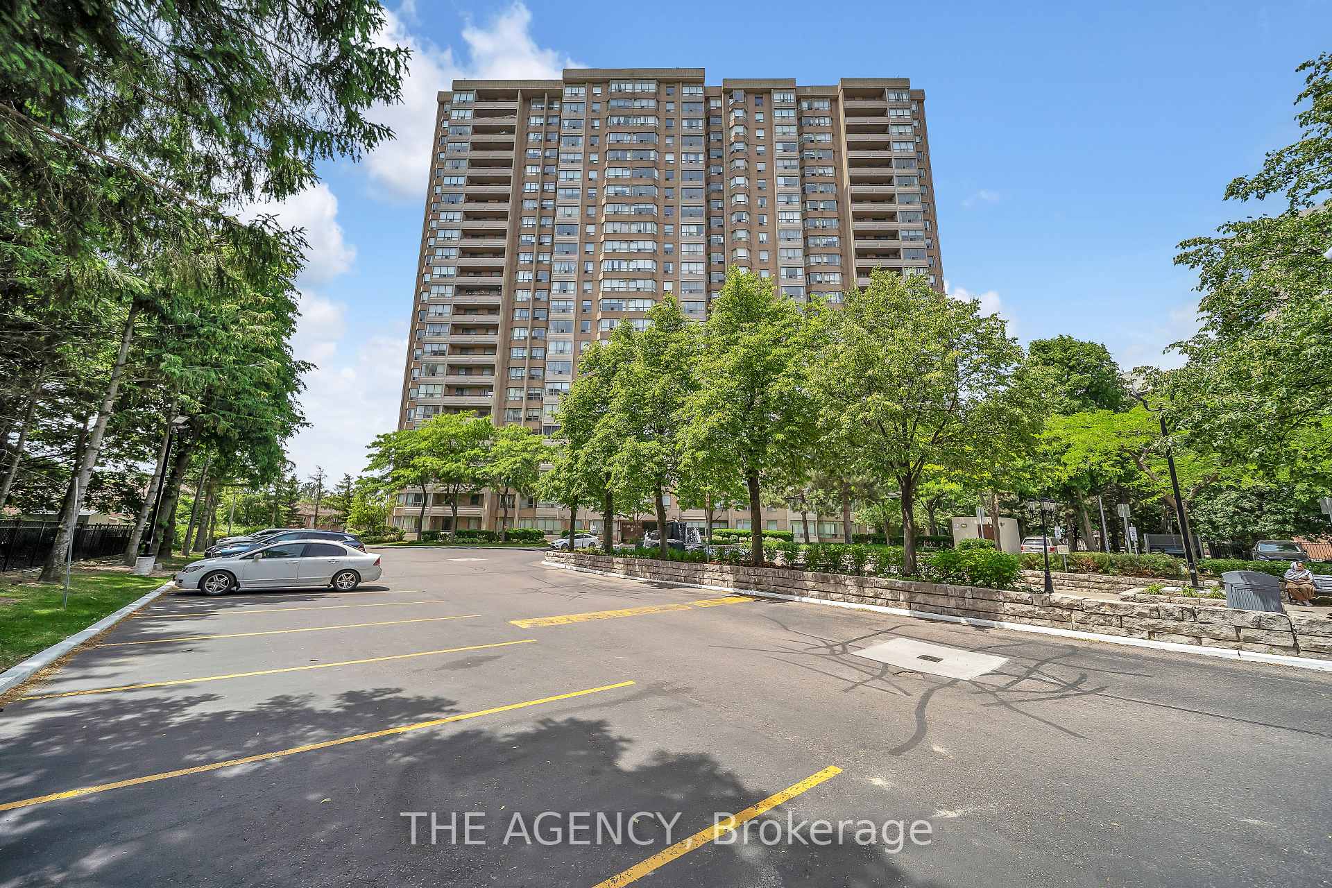 Photo 2 of Unit 505, 30 Malta Avenue, Brampton, Fletcher's Creek South — HOMEH