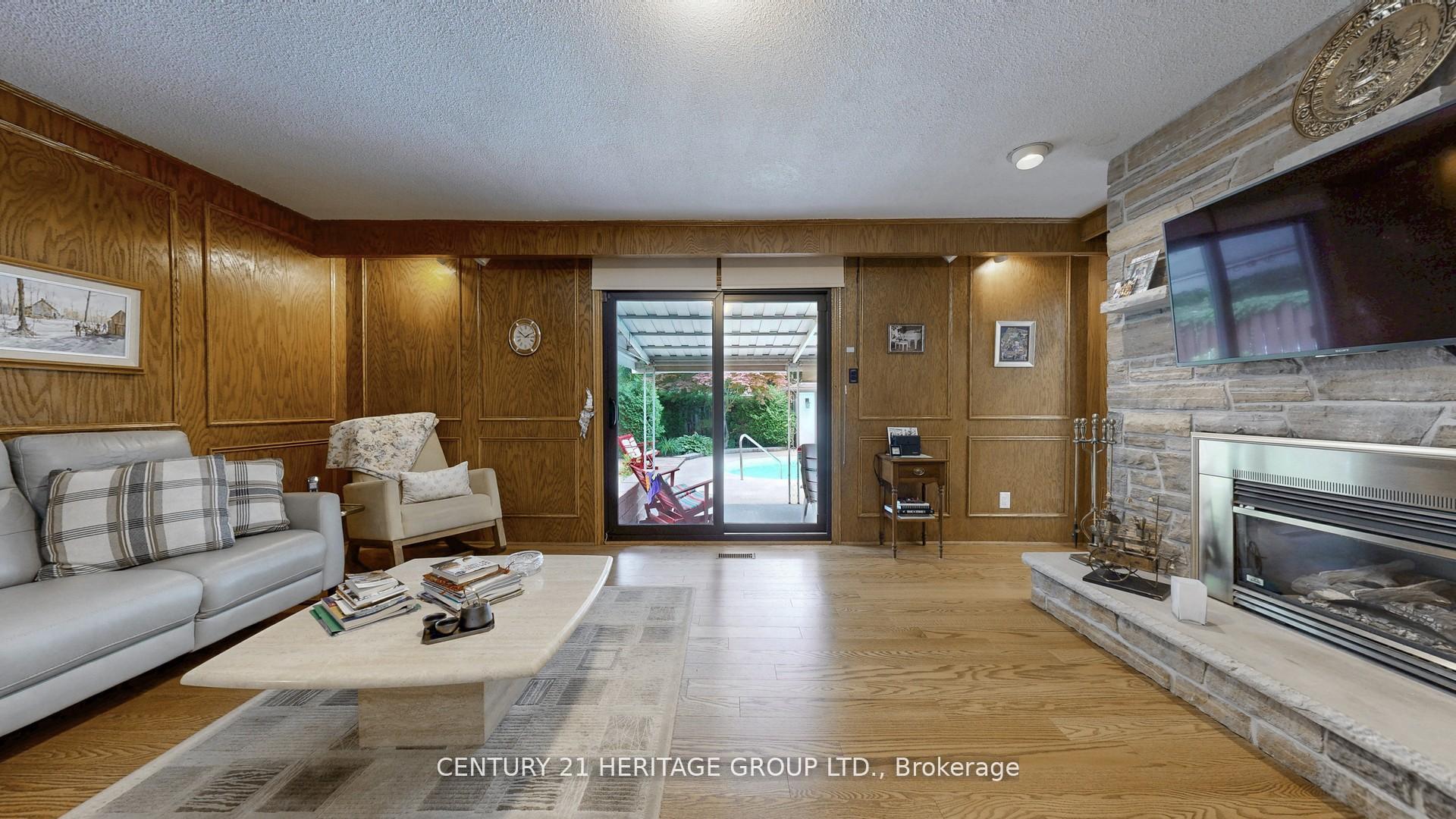 Photo 16 of 280 Henderson Avenue, Markham, Royal Orchard — HOMEH