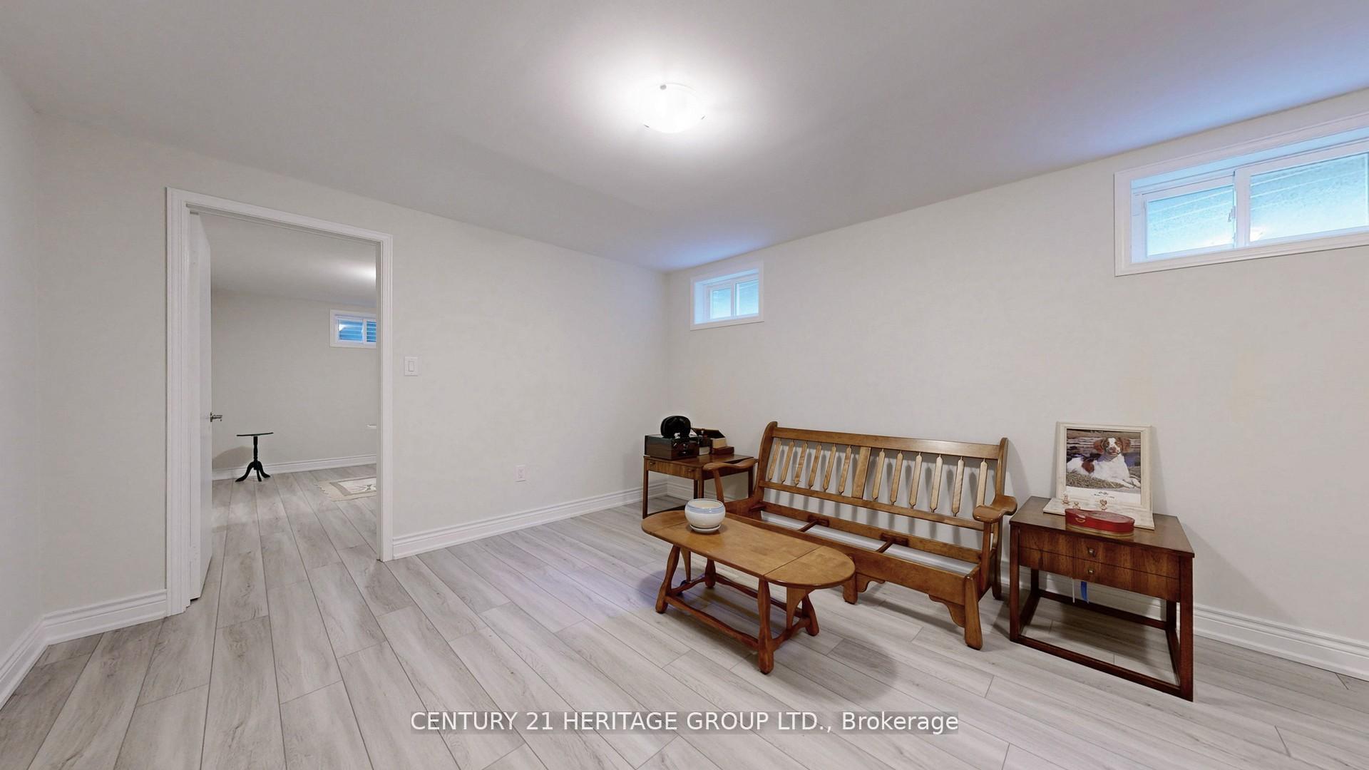 Photo 37 of 280 Henderson Avenue, Markham, Royal Orchard — HOMEH