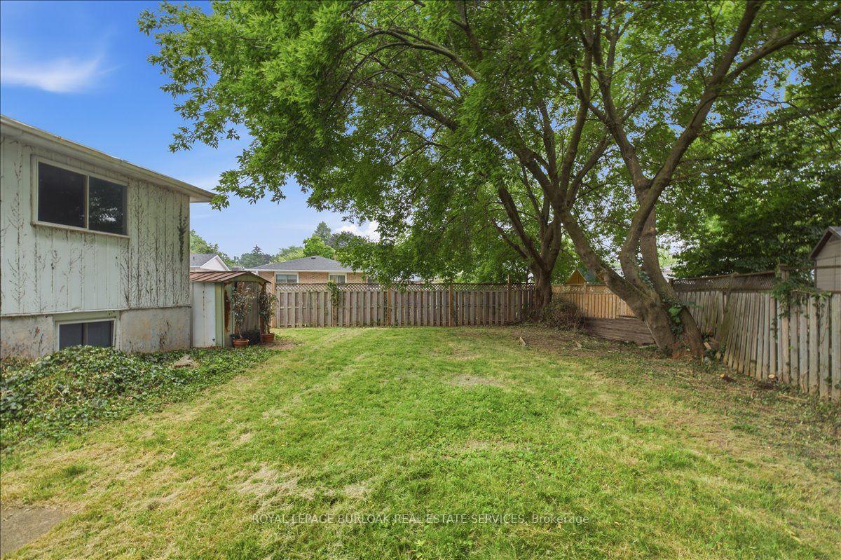 Photo 31 of 1262 Aldridge Crescent, Burlington, Palmer — HOMEH