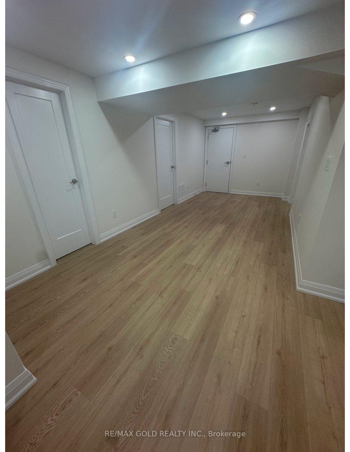 Photo 3 of Unit Lower level, 18 Hullen Crescent, Etobicoke, West Humber-Clairville — HOMEH