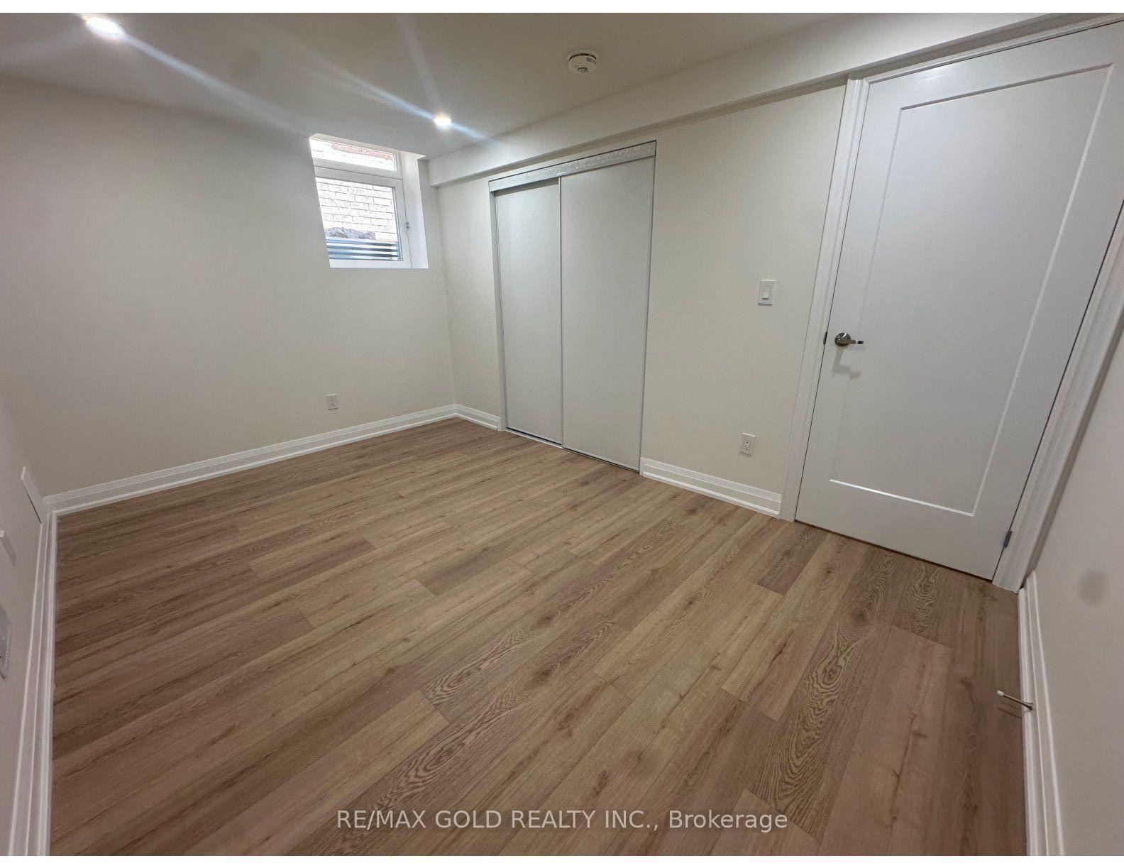 Photo 4 of Unit Lower level, 18 Hullen Crescent, Etobicoke, West Humber-Clairville — HOMEH