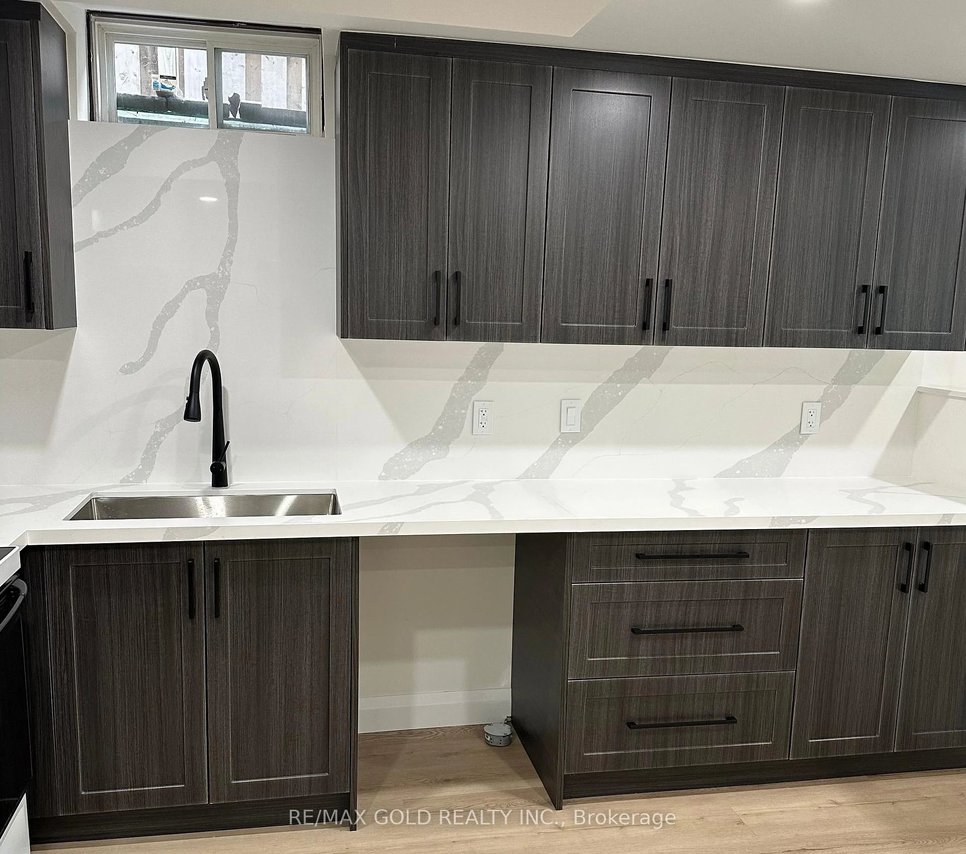 Photo 15 of Unit Lower level, 18 Hullen Crescent, Etobicoke, West Humber-Clairville — HOMEH