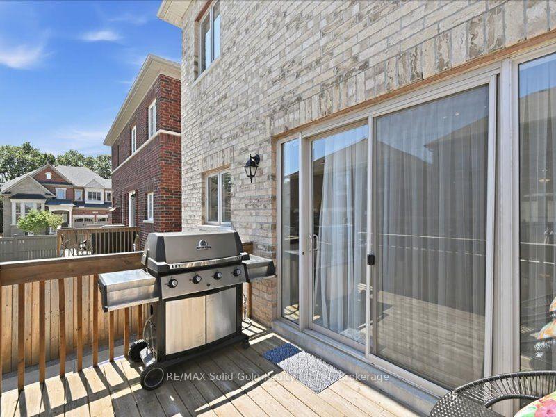 Photo 39 of 39 Avanti Crescent, Hamilton, Waterdown — HOMEH