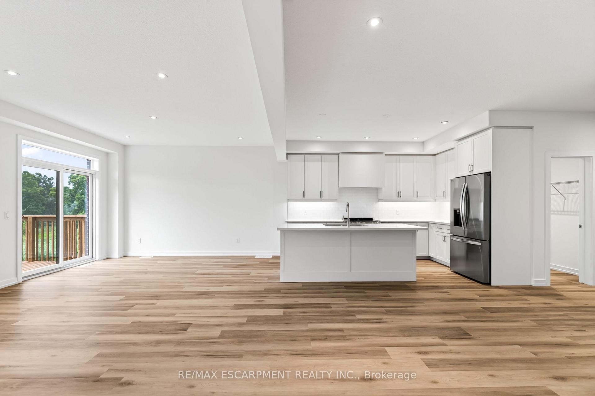 Photo 19 of 88 Valley Trail Place, Hamilton, Waterdown — HOMEH