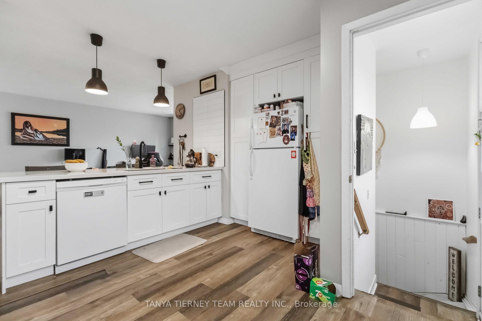 Photo 14 of 322 Rosedale Drive, Whitby, Downtown Whitby — HOMEH