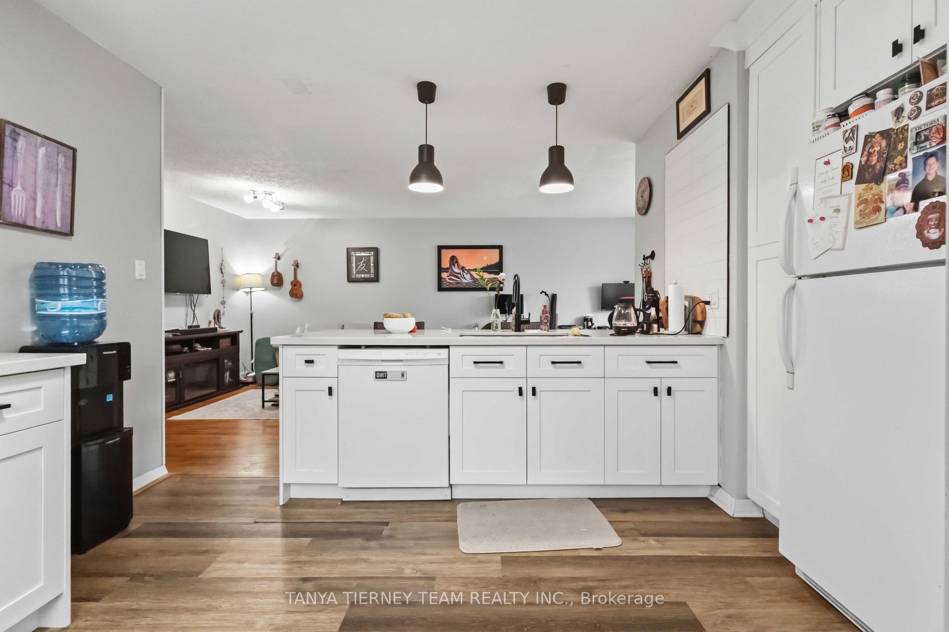 Photo 15 of 322 Rosedale Drive, Whitby, Downtown Whitby — HOMEH