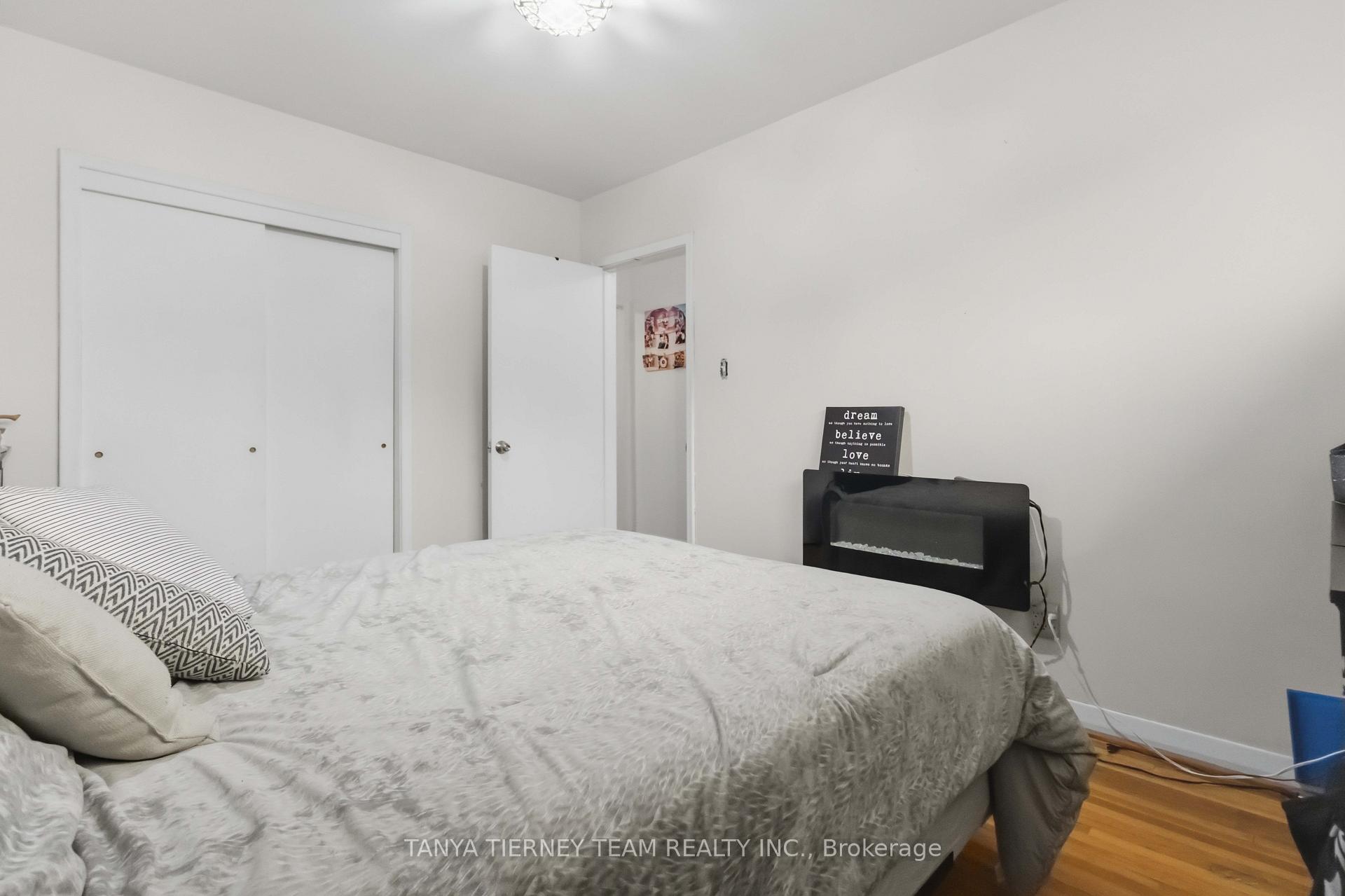 Photo 18 of 322 Rosedale Drive, Whitby, Downtown Whitby — HOMEH