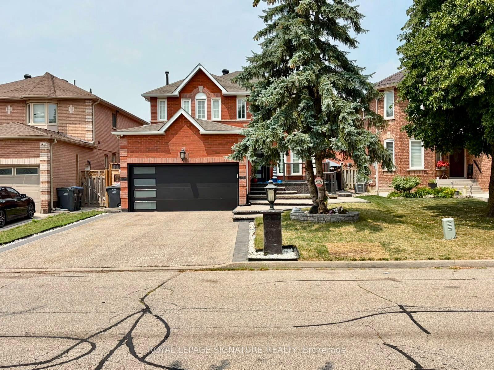 Photo 1 of 16A Hutton Crescent, Caledon, Rural Caledon — HOMEH