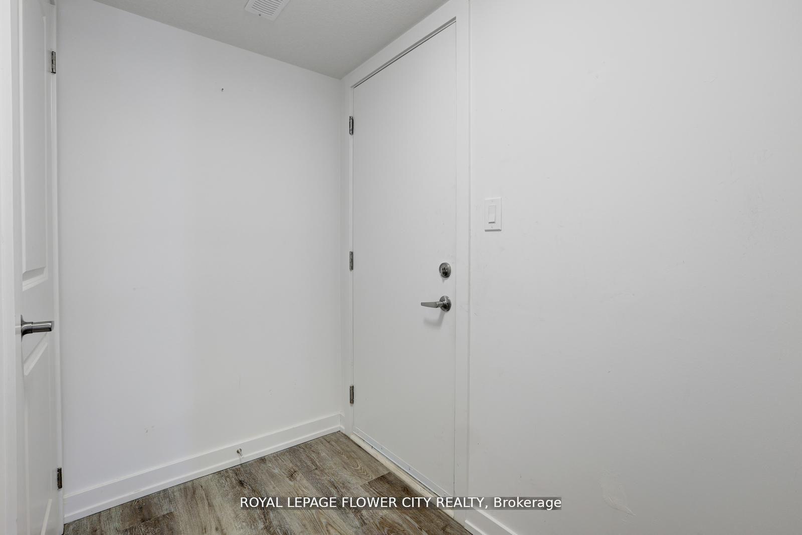 Photo 18 of Unit 16, 205 West Oak Trail, Kitchener, Rosenburg — HOMEH