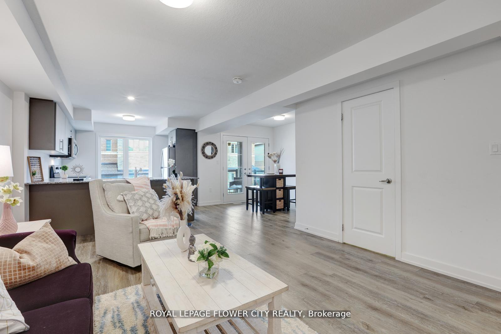 Photo 24 of Unit 16, 205 West Oak Trail, Kitchener, Rosenburg — HOMEH