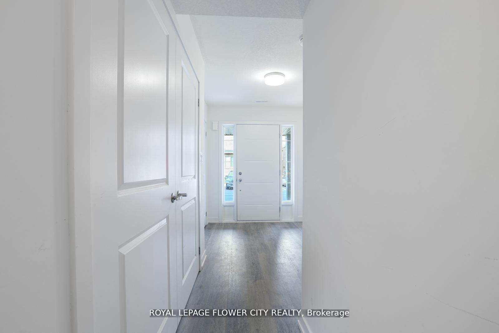 Photo 28 of Unit 16, 205 West Oak Trail, Kitchener, Rosenburg — HOMEH
