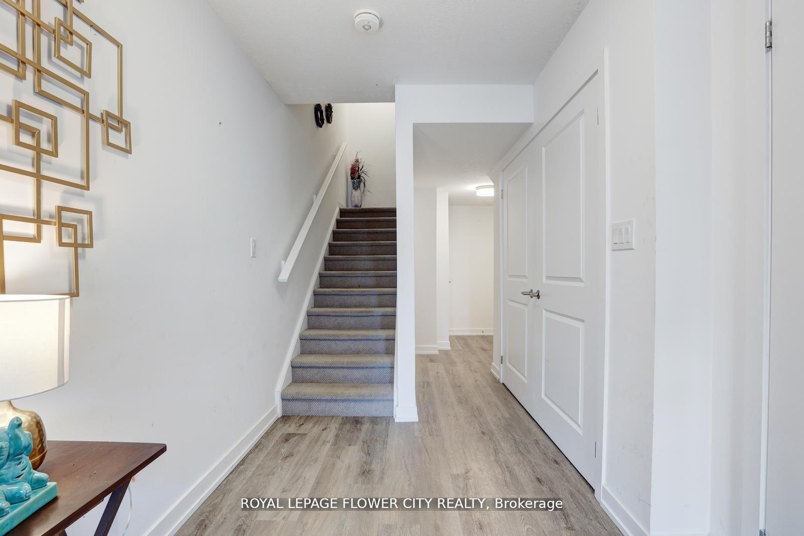 Photo 33 of Unit 16, 205 West Oak Trail, Kitchener, Rosenburg — HOMEH