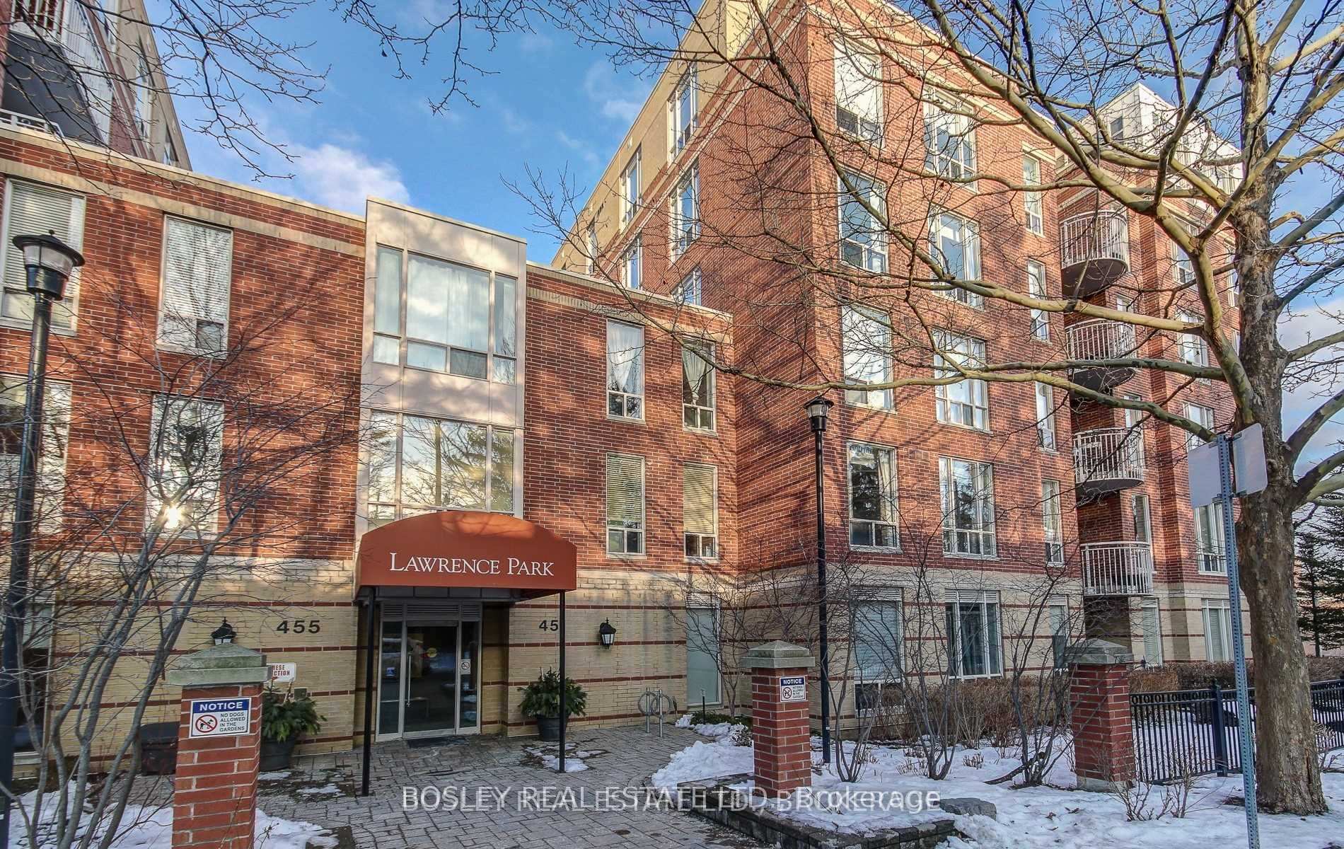 Front of Unit 512, 451 Rosewell Avenue