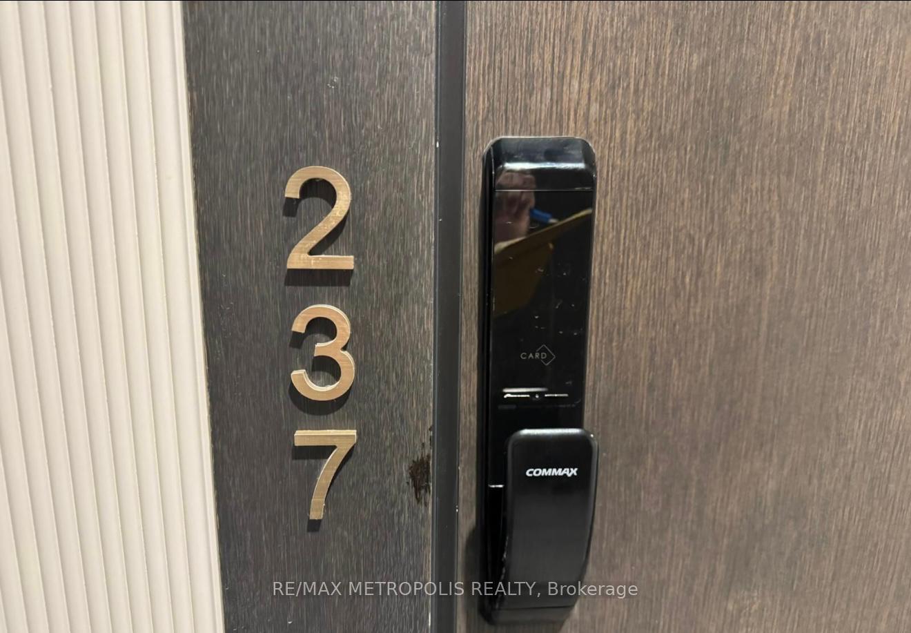 Photo 4 of Unit 237, 1005 Dundas Street E, Oakville, Joshua Meadows — HOMEH